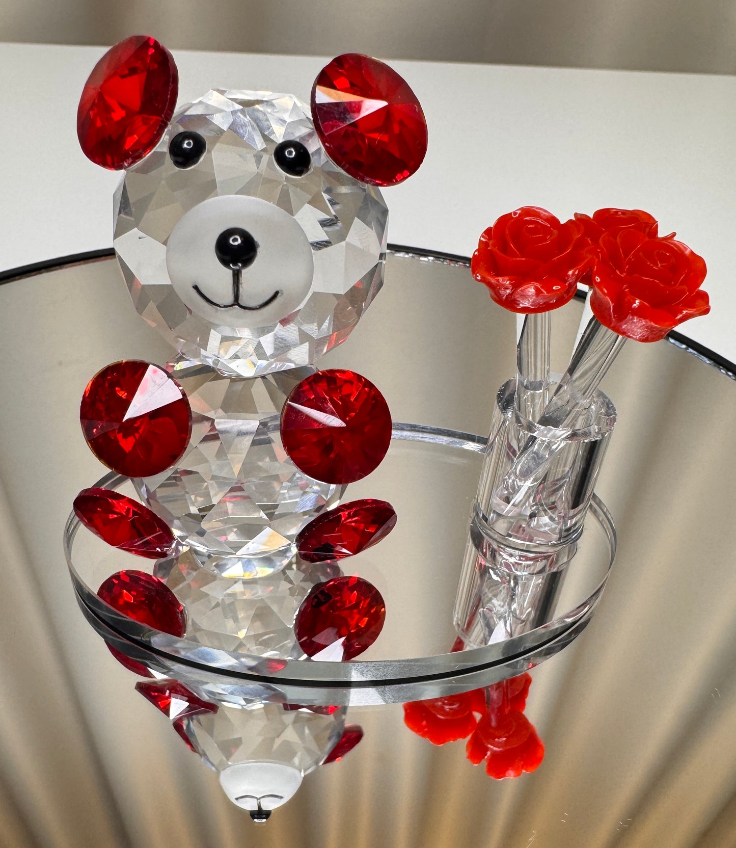 Crystal Bear Figurine with Mini Flower Vase – Elegant Sparkle for Your Space