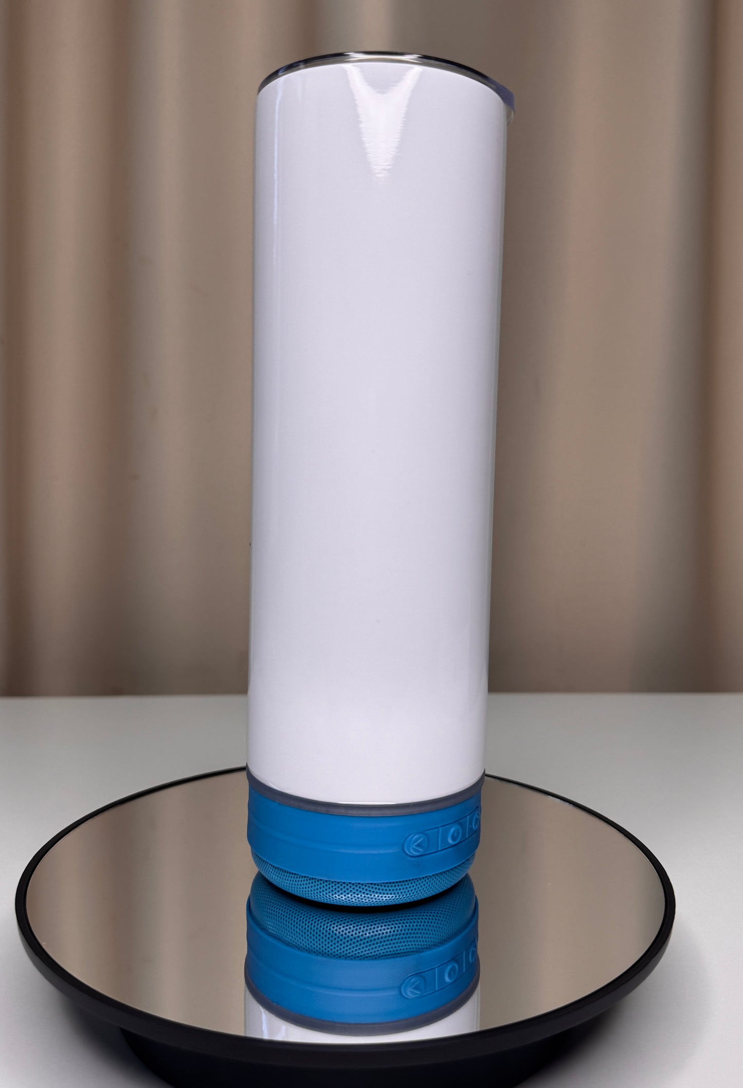 Smart Music Tumbler – 20oz Stainless Steel Vacuum Insulated Water Bottle with LED Smart Lid & Speaker