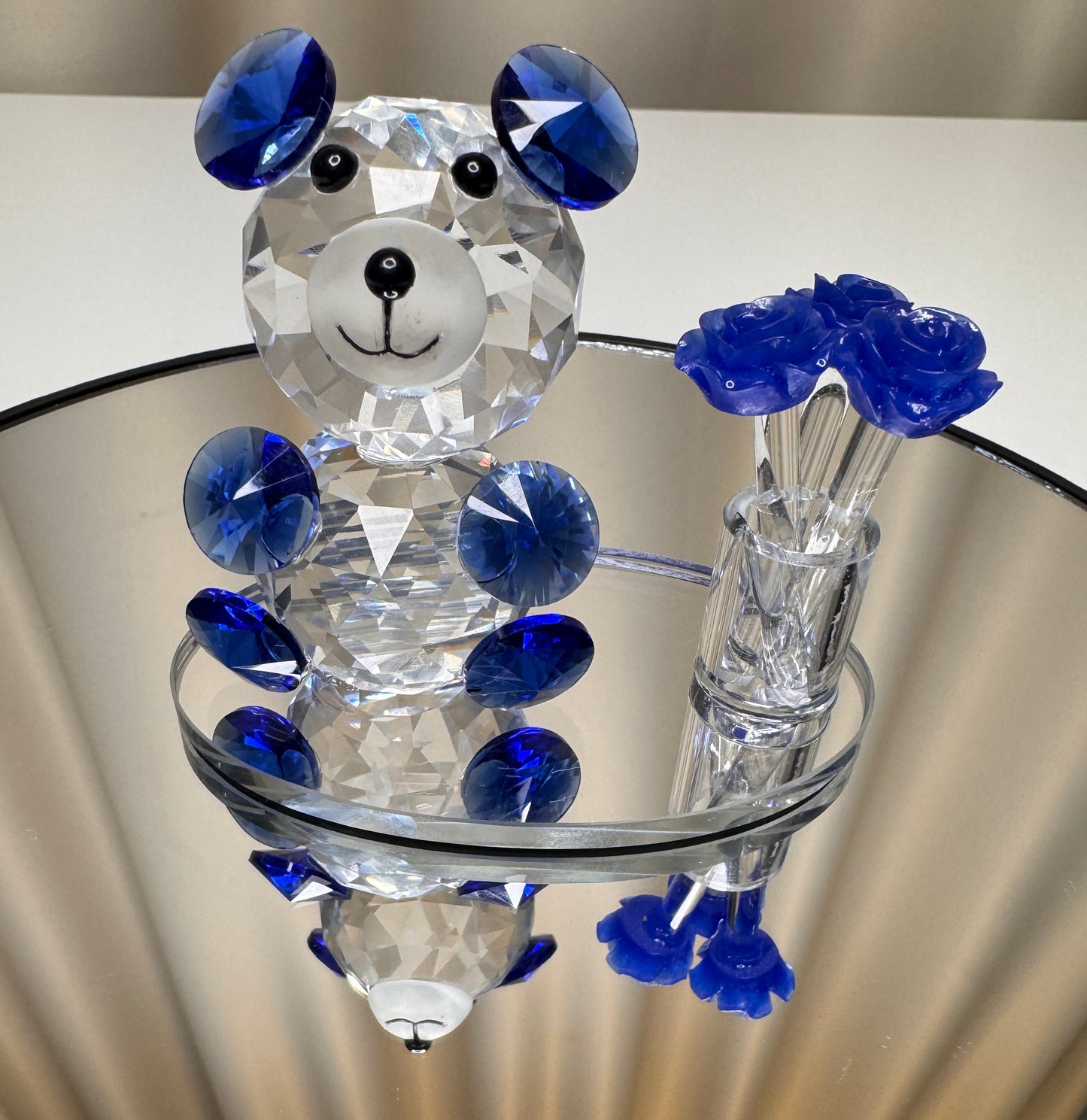 Crystal Bear Figurine with Mini Flower Vase – Elegant Sparkle for Your Space
